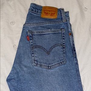 Levi’s Wedgie Jeans